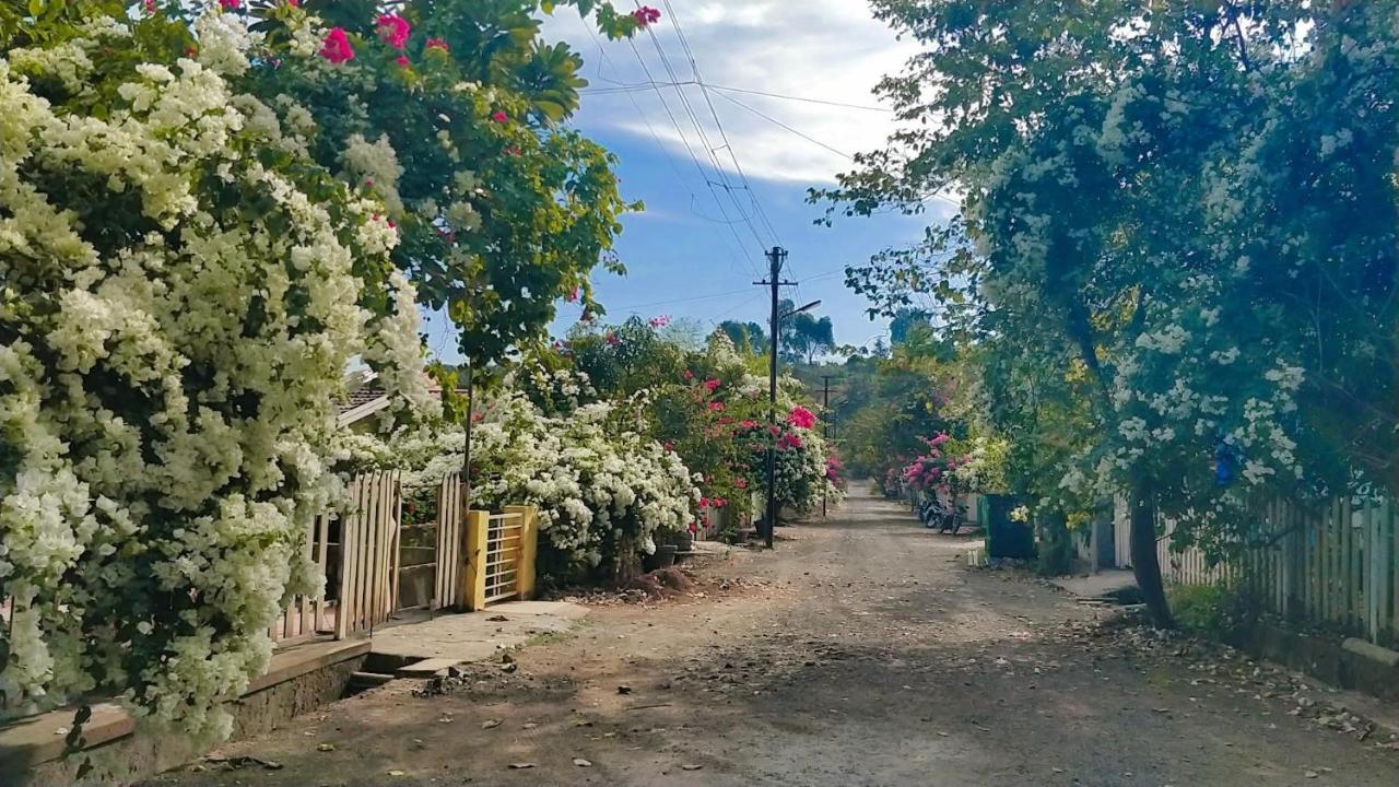 Chalet Ahaz, The Place Of Privacy With Outside Sitting Karjat Extérieur photo