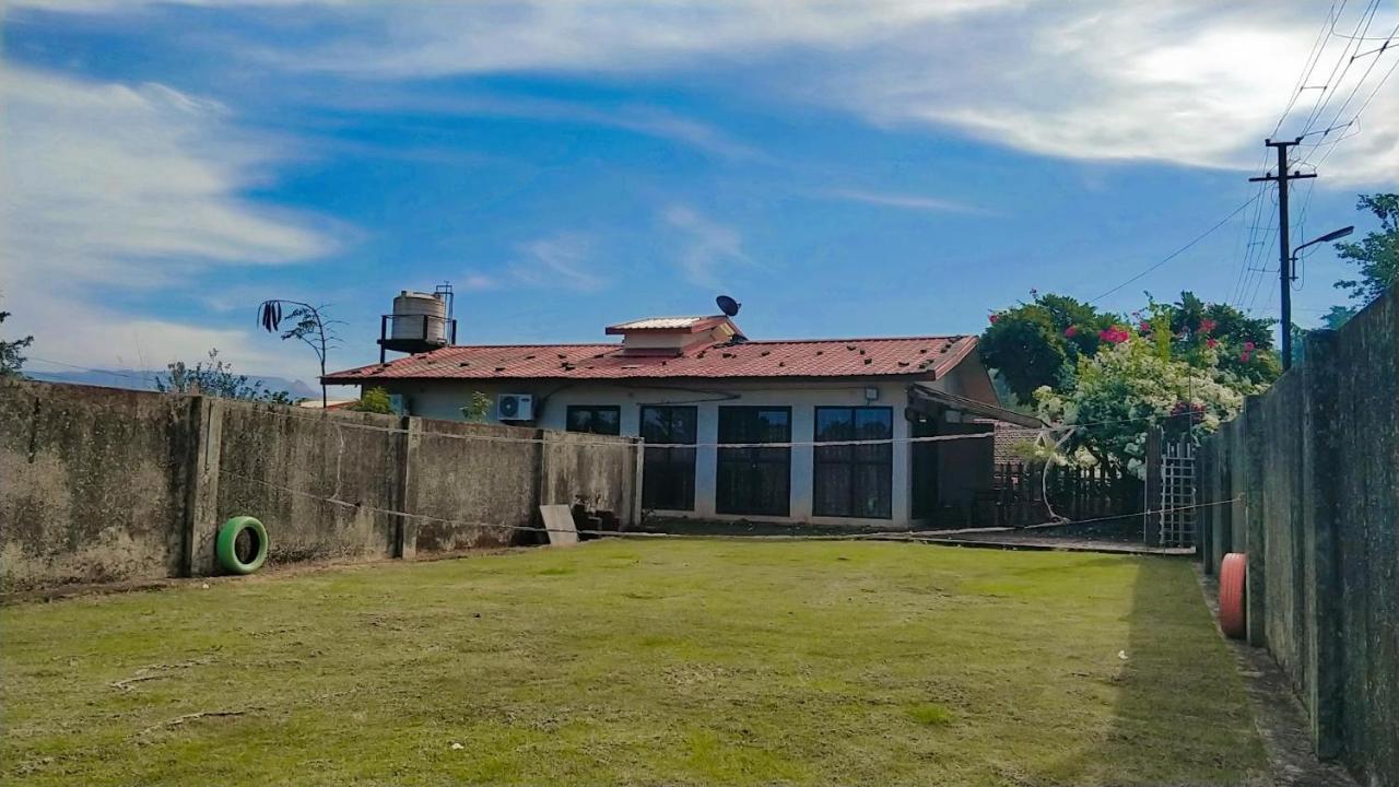Chalet Ahaz, The Place Of Privacy With Outside Sitting Karjat Extérieur photo